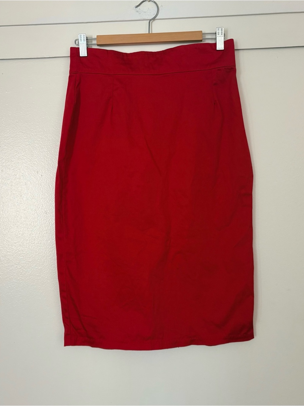 Pinup Couture Red Pencil Skirt - Sleek High-Waist Silhouette